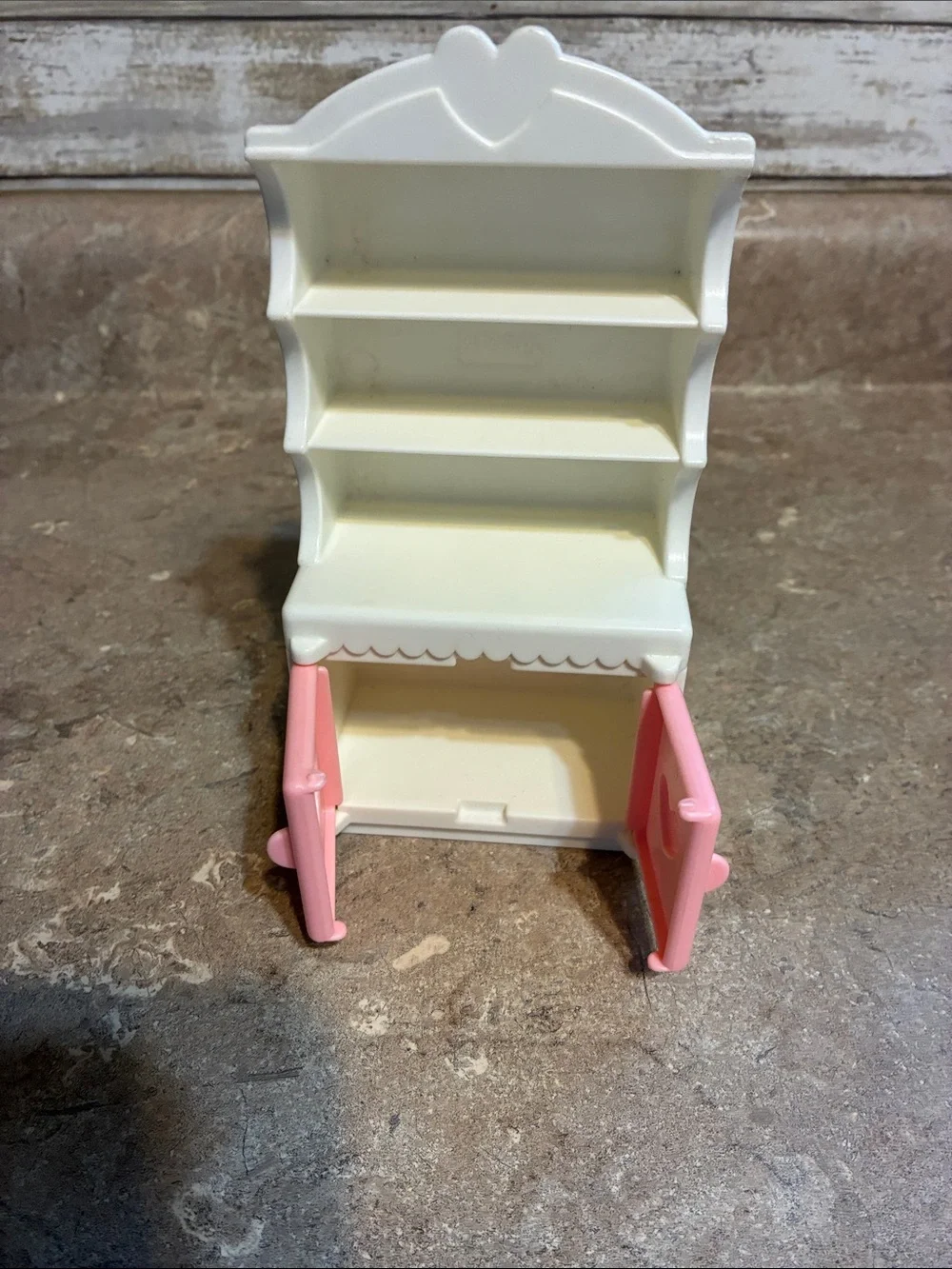 Playskool 1994 Pink & White Heart Cabinet Toy Hutch - Picture 2 of 8